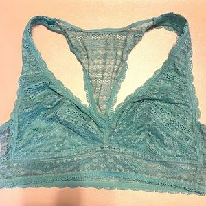 Mint colored lace Bralet. NWT SIZE LARGE